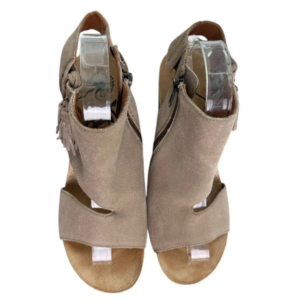 OTBT Flower Child Wedge Sandals in Desert (Tan) Leather w Fringe Women's Size 9M - Picture 3 of 12